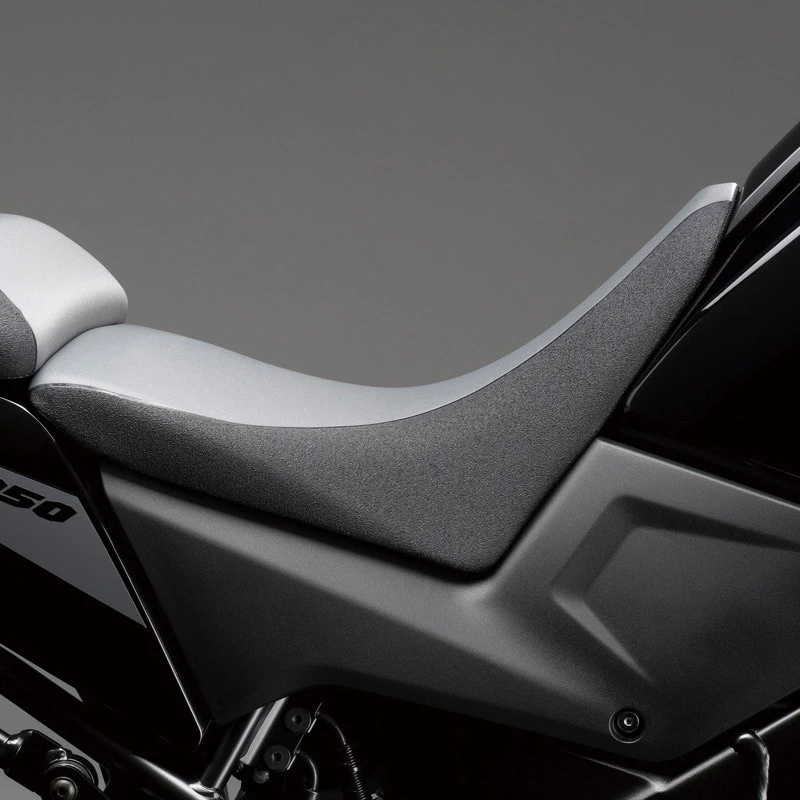 SELLE PILOTE BASSE GRISE POUR V-STROM 1050 - V-STROM 1050 2020⇿2022 - Audemar