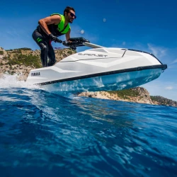 YAMAHA SUPERJET - 2023