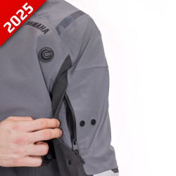VESTE SPORT TOURING YAMAHA POUR HOMME - VENTILATIONS AUX MANCHES