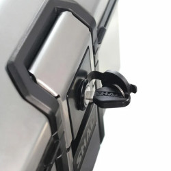 TOP-CASE ALUMINIUM SHAD 55 LITRES TERRA - SERRURE RENFORCÉE