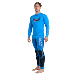 Lycra bleu porté vue de côté