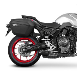 FIXATION DE VALISES LATÉRALES SHAD 3P POUR SUZUKI GSX-8R/S - VUE AVEC VALISES