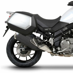 FIXATION DE VALISES LATÉRALES SHAD 3P POUR SUZUKI V-STROM 650 - VUE AVEC VALISES