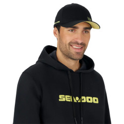 Face avant casquette signature wave unisexe sea-doo noir portée par un homme